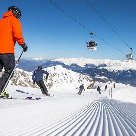 Neuf Cosy A 1850 Avec Parking Et Wi-fi - Fr-1-575-92 * Courchevel